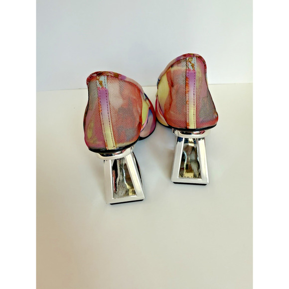 Gianni Bini Pamalaa Size 6 Printed Mesh Architectural Wedge Pumps Unique Pink - Picture 6 of 9